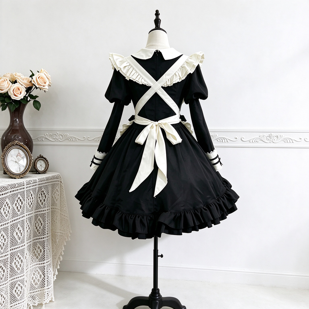 Classic Maid Lolita Long Short Sleeve OP Dress Set with Scalloped Pointed Apron