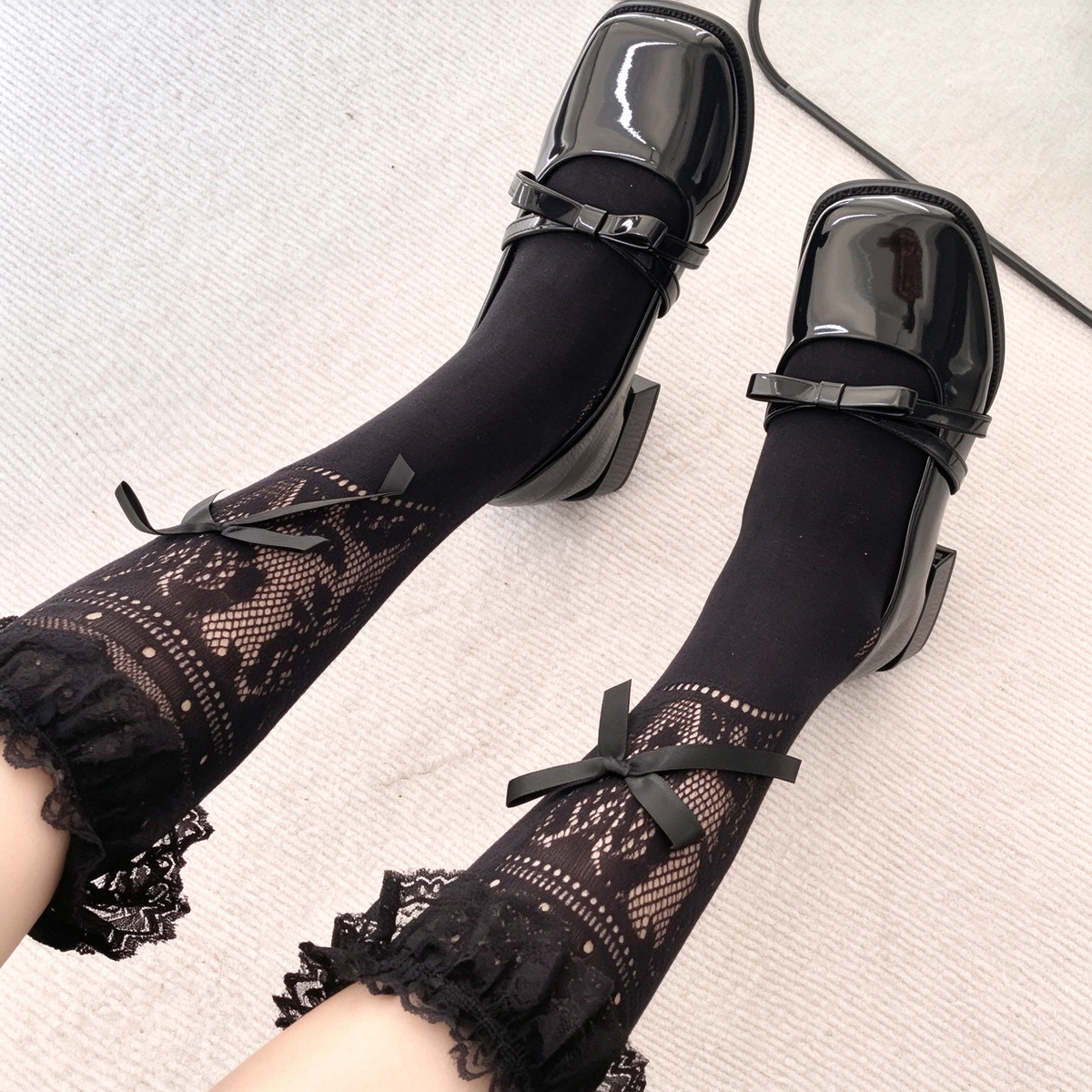 Black and White Mesh Patterned Ruffled Lace Bow Calf High Sweet Lolita Socks