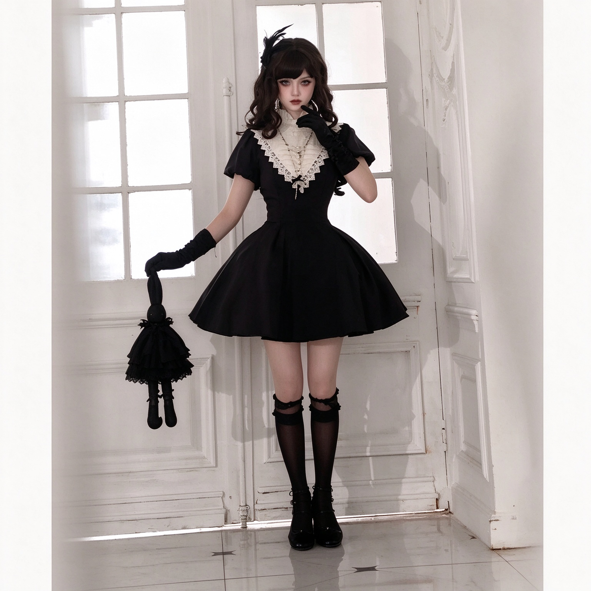 Classic Maid Lolita Short Sleeve Long OP Dress Set with V-Neck Lace Yoke and Pointed Apron