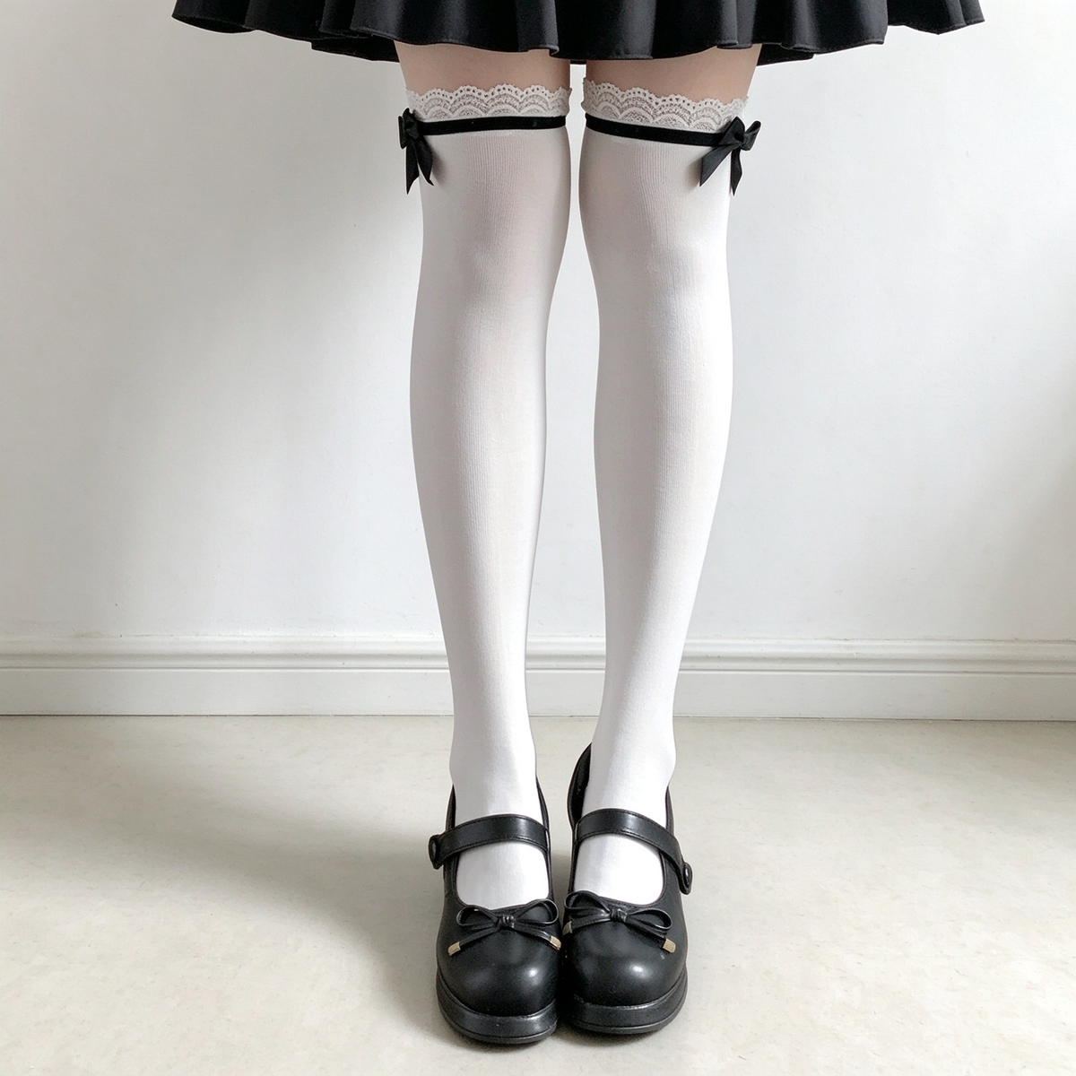 Black Lace Ruffled Bow Detail Over-Knee and Mid-Calf Sweet Lolita Socks