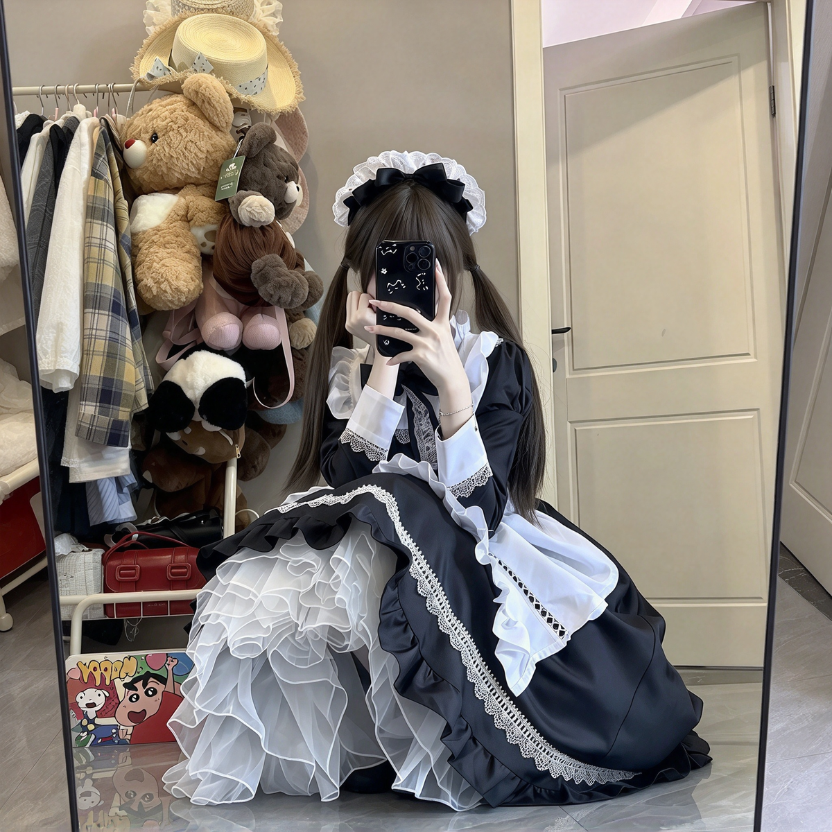 Classic Long Maid Lolita Long Sleeve OP Dress Set with Embroidered Bow and Tiered Lace Apron