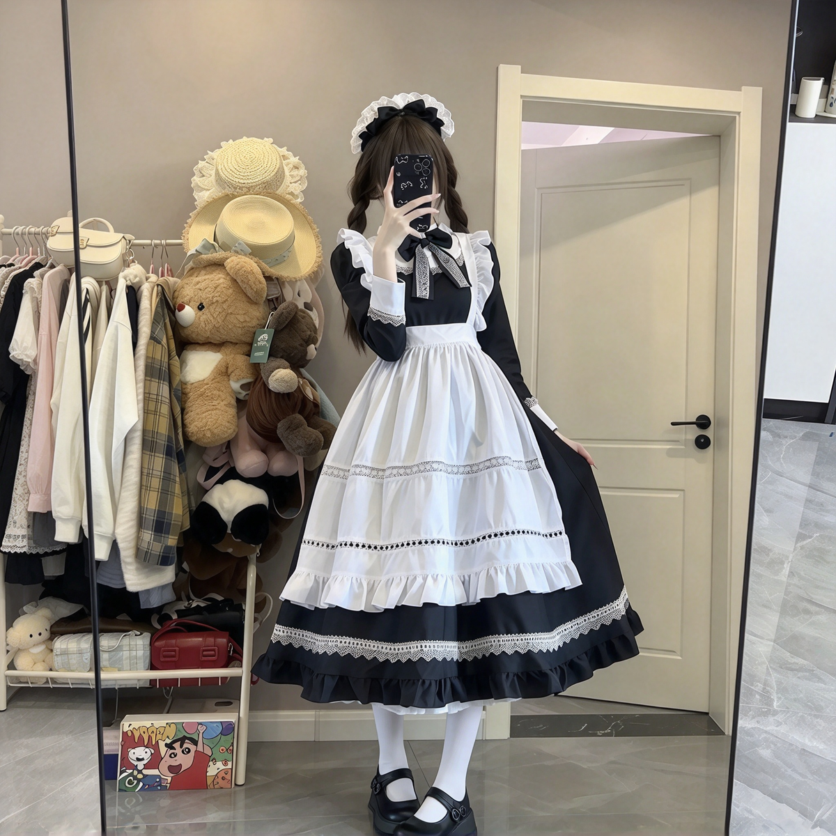 Classic Long Maid Lolita Long Sleeve OP Dress Set with Embroidered Bow and Tiered Lace Apron