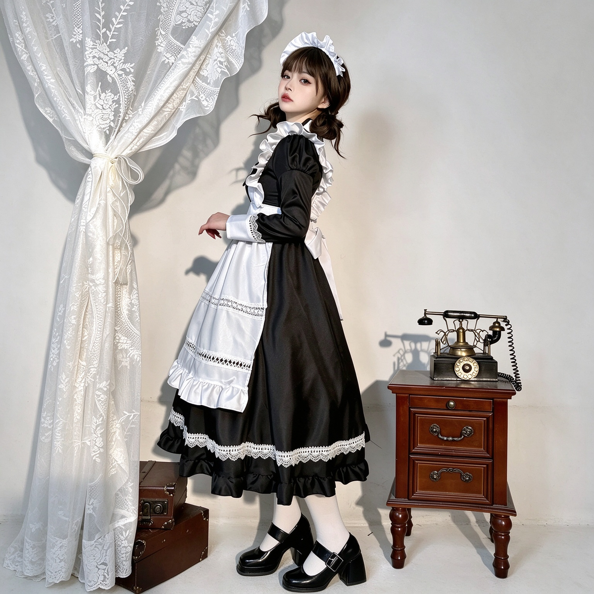 Classic Maid Lolita Long Sleeve OP Dress Set with Ruffled Shoulder Strap Apron