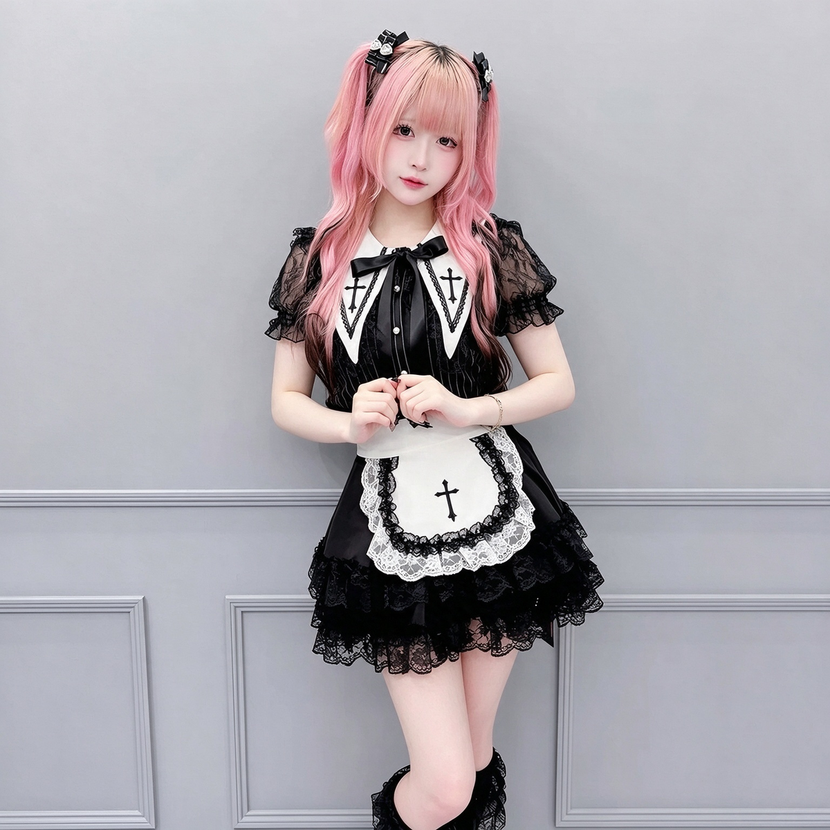 Black and White Gothic Maid Lolita Dress Set with Apron Accent