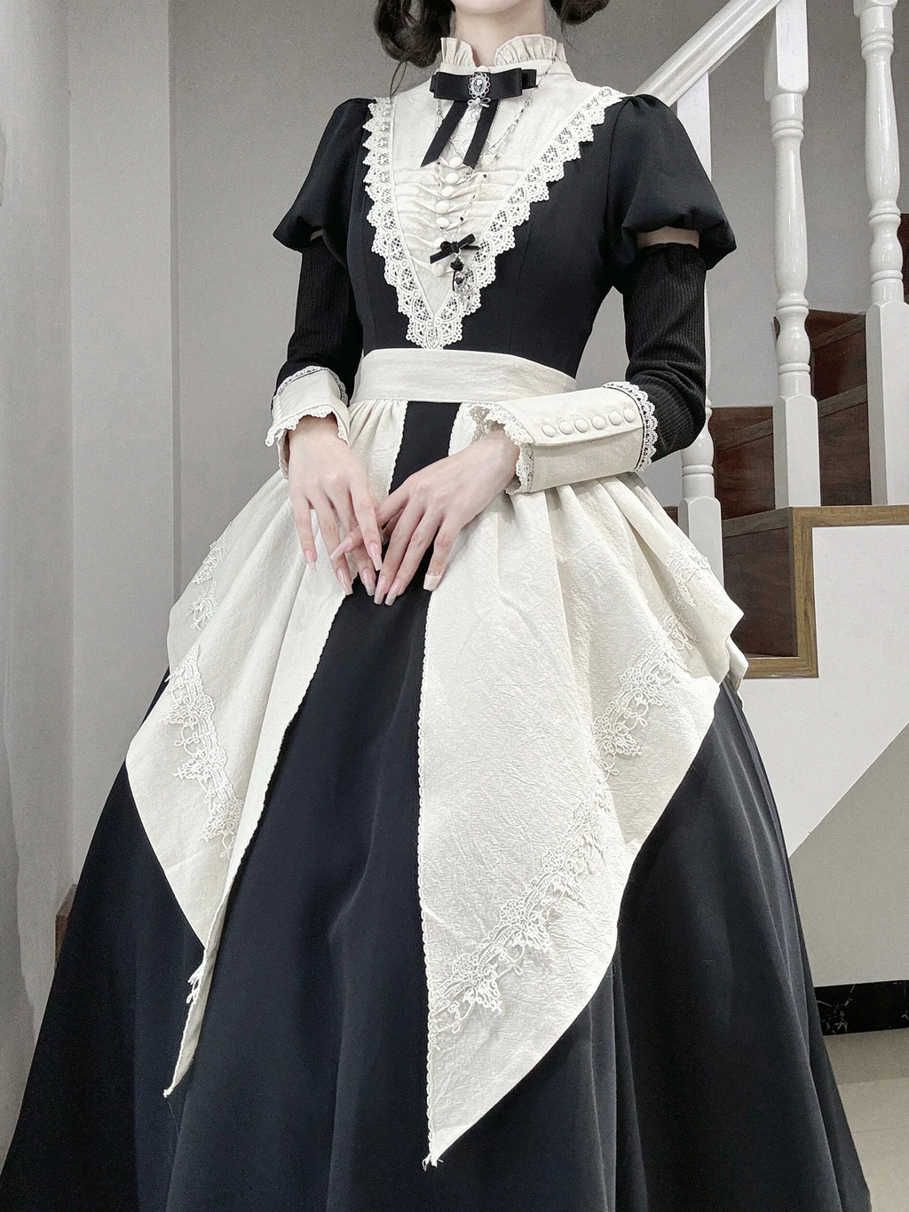 Classic Maid Lolita Short Sleeve Long OP Dress Set with V-Neck Lace Yoke and Pointed Apron